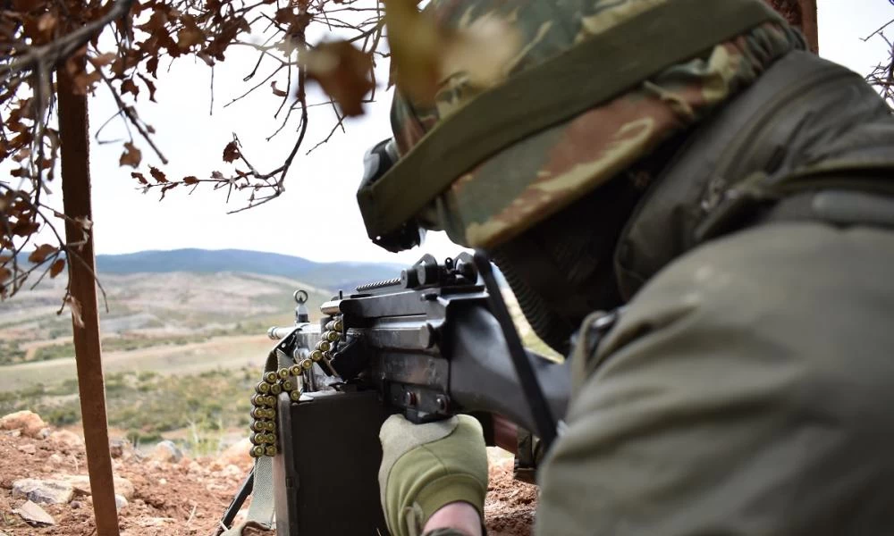 "Δίνουν το αίμα" τους οι συνοριοφύλακες στις Καστανιές - Προσέφεραν 70 φιάλες